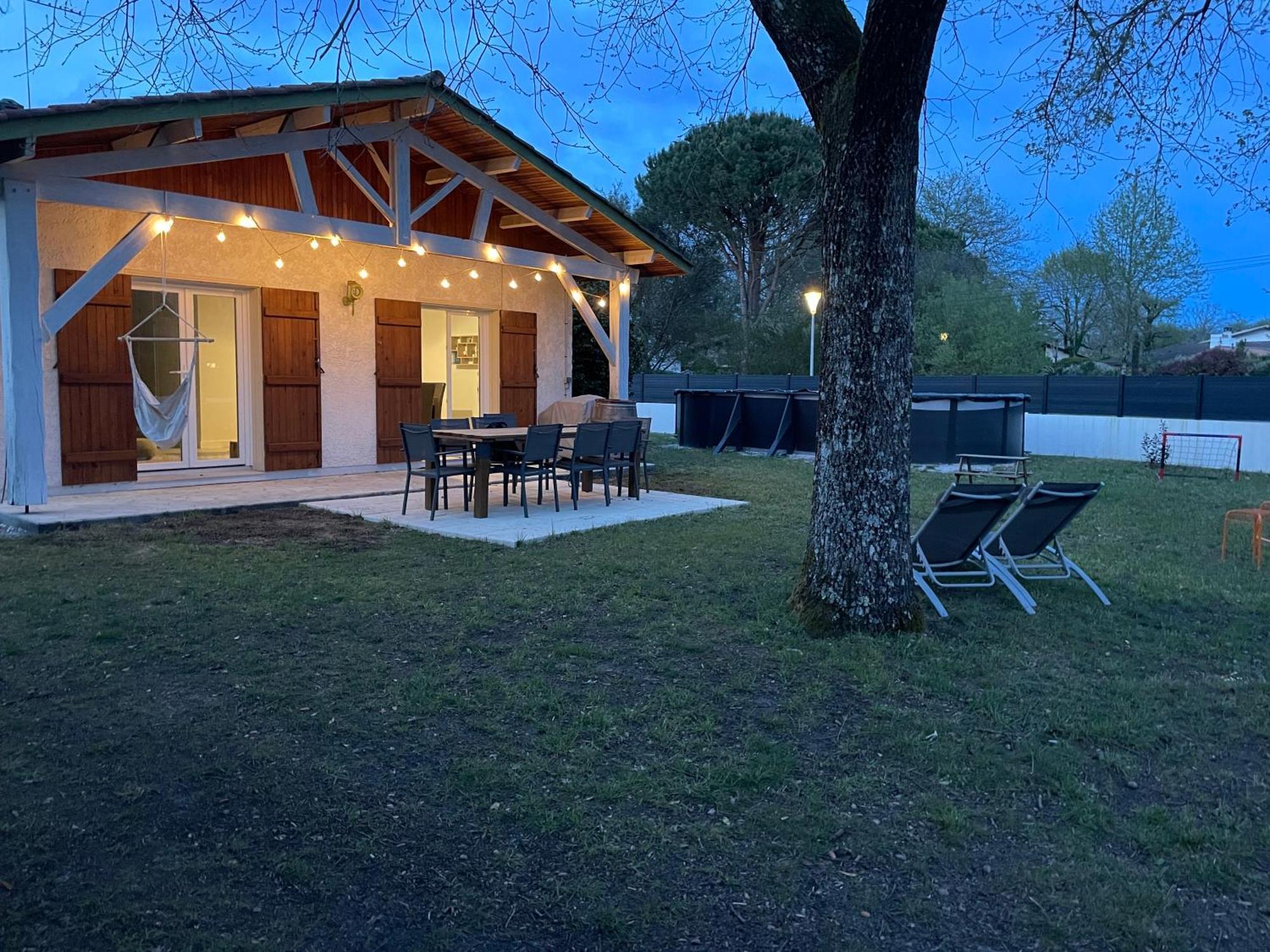 Villa Au Calme Avec Piscine, Grand Jardin Et Studio Independant Andernos-les-Bains Extérieur photo